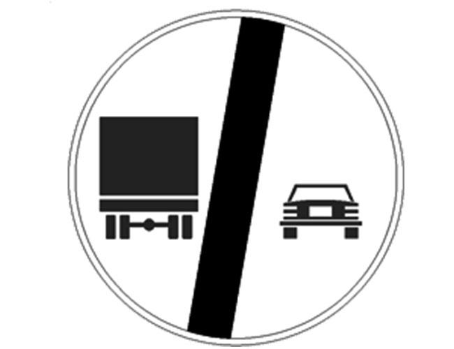 Fine divieto sorpasso per mezzi sopra 3,5 t